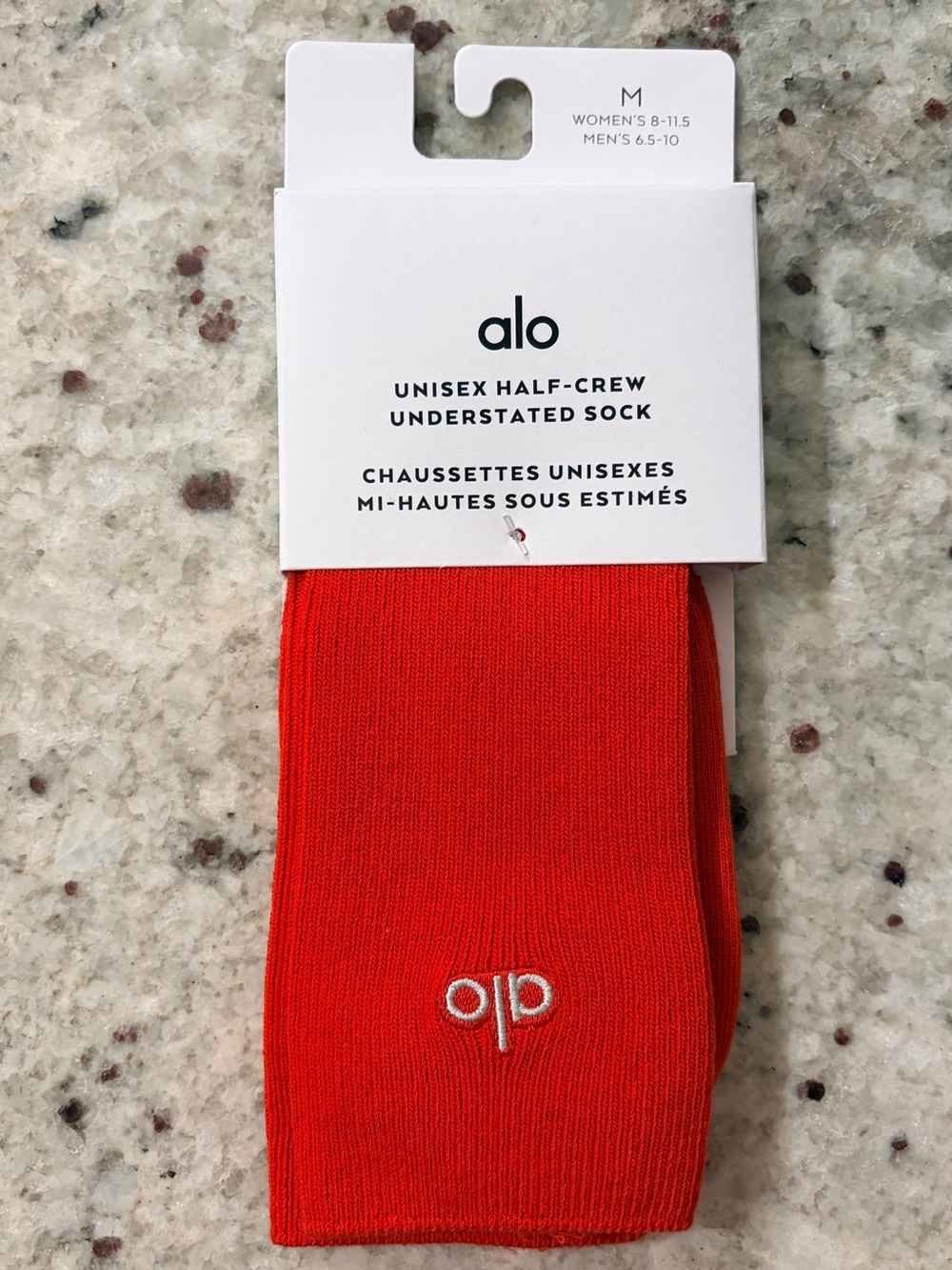 Alo Unisex Half-Crew Understated Socks Red M